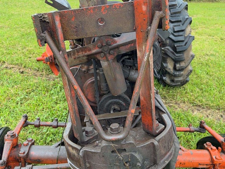 case-vac-parts-tractor-image-9