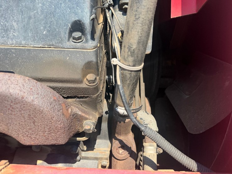 1983-massey-ferguson-4880-image-59