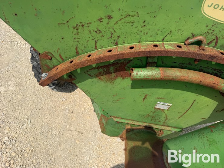 john-deere-68-image-16