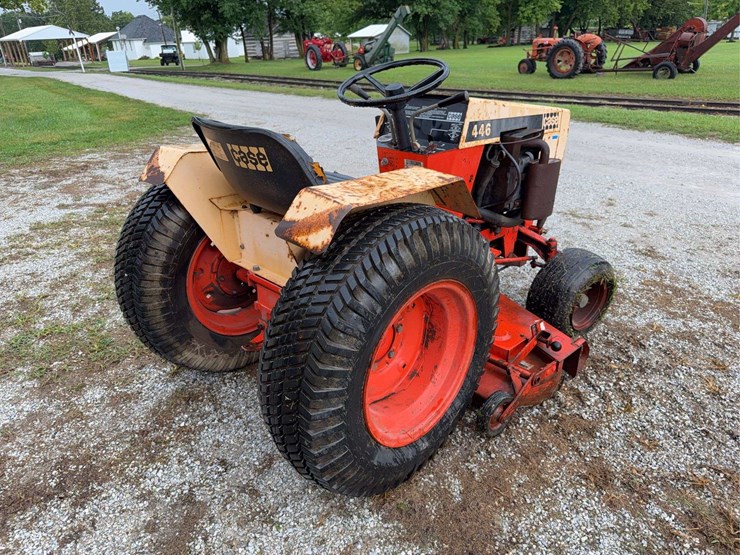case-446-garden-tractor-image-2
