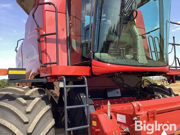 2014-case-ih-7140-image-19