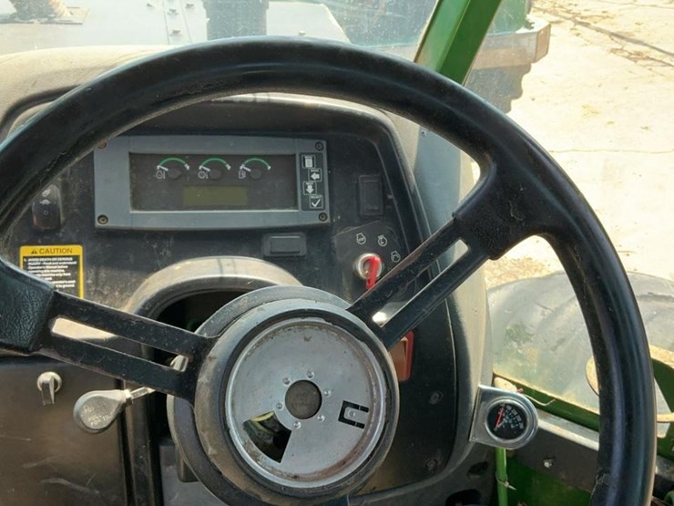 2010-john-deere-2010-image-21