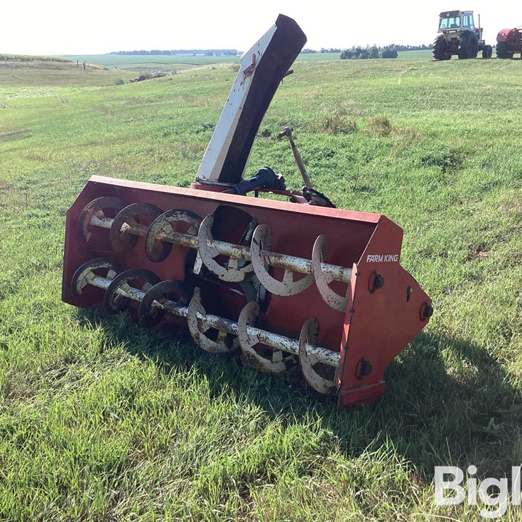 Buhler Farm King Snow Blower