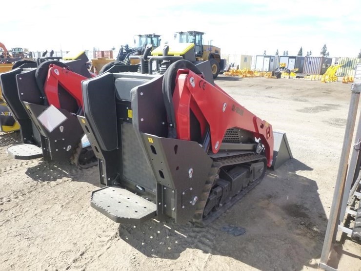 sdlool-1050k-skid-steer-track-loader-image-3