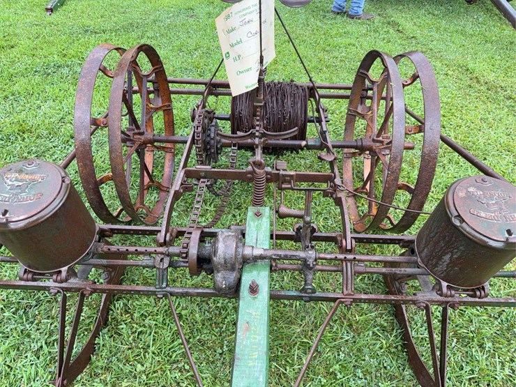 john-deere-two-row-planter-image-14