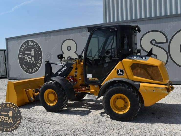 2024-deere-204-g-tier-image-15