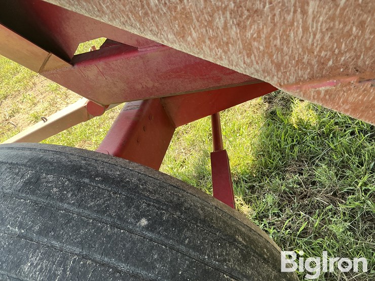 westendorf-gravity-wagon-image-17
