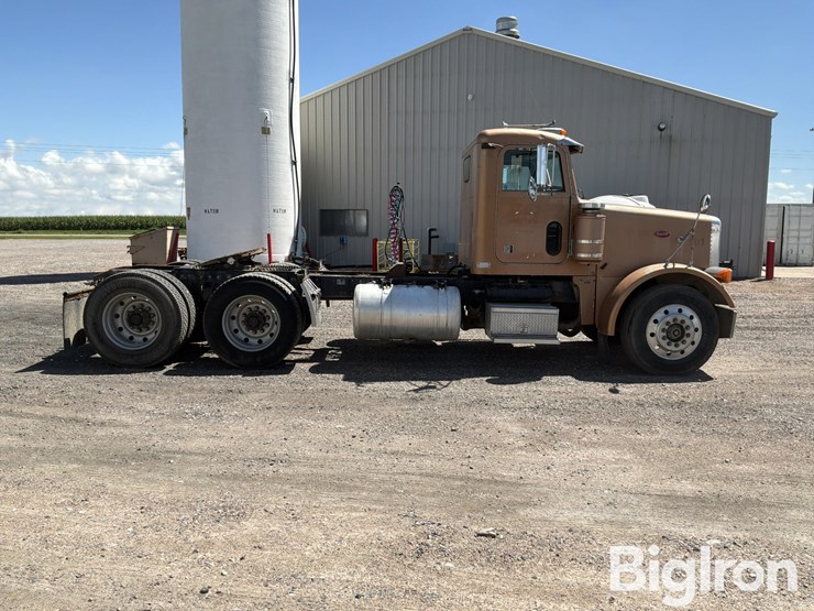 1992-peterbilt-378-image-4