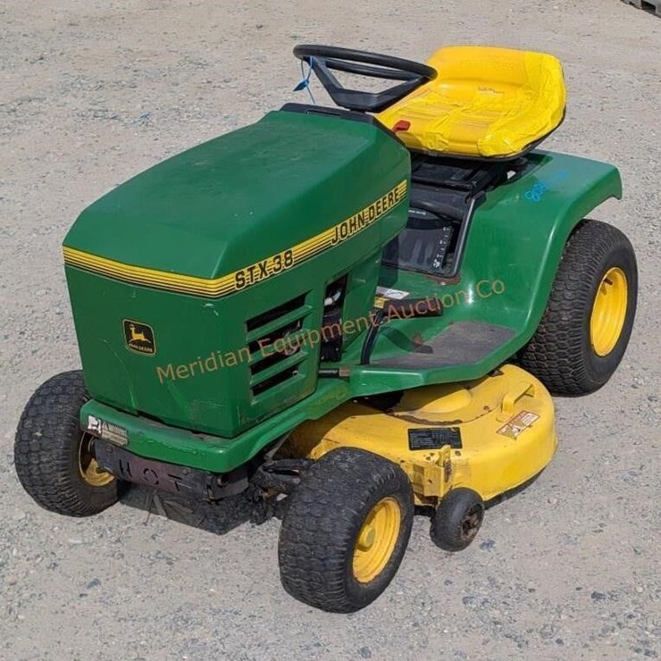 JOHN DEERE STX38