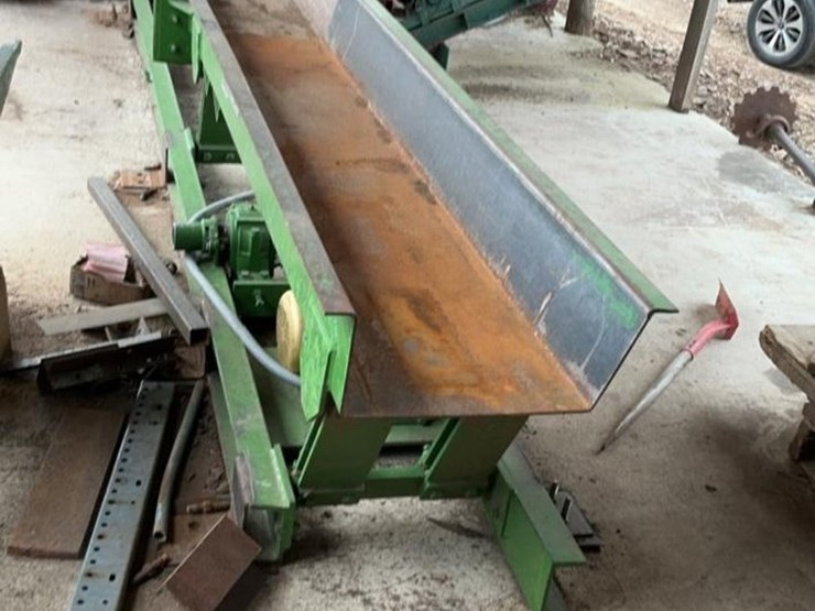 #152-•-precision-husky-16ft-vibrating-conveyor-image-3