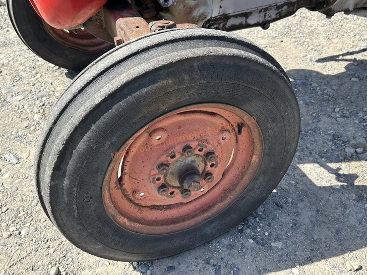 massey-ferguson-65-image-9