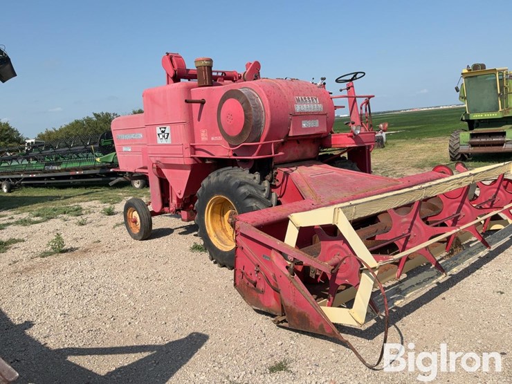 1966-massey-ferguson-410-image-3
