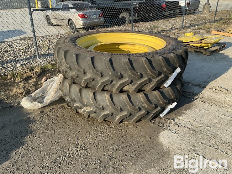 deere-tires-image-1