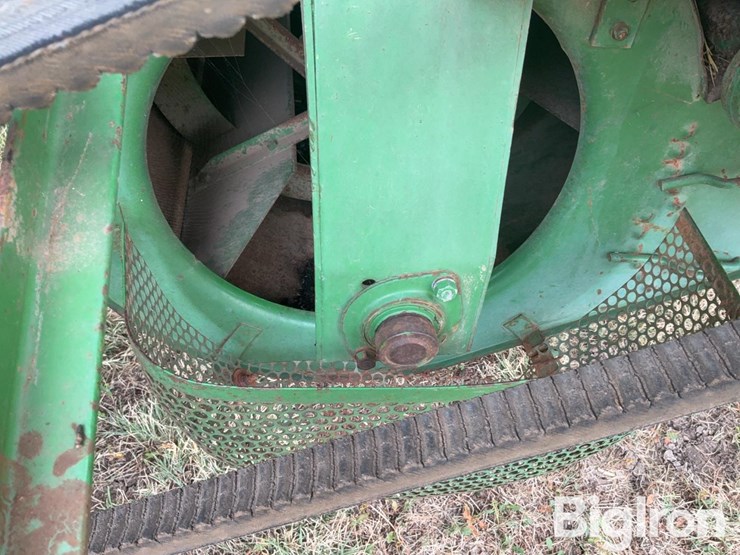 1969-john-deere-95-image-15