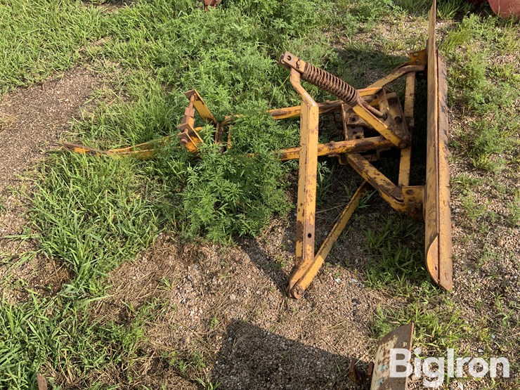 international-cub-lo-boy-image-4