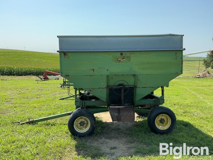 john-deere-1065-image-4