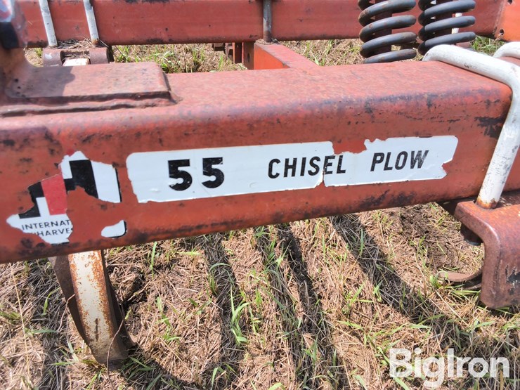case-ih-55-image-17
