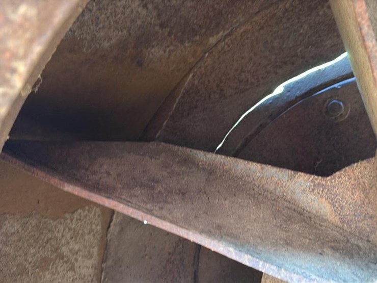#671-•-phelps-dust-blower-image-10
