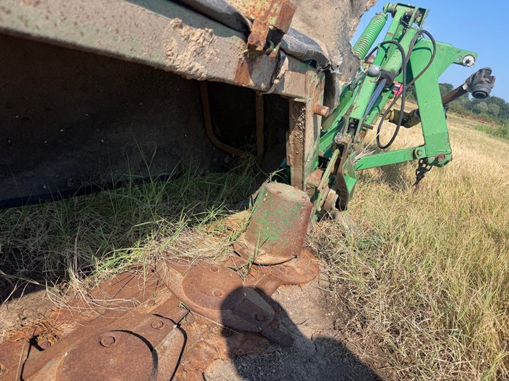 john-deere-275-image-21