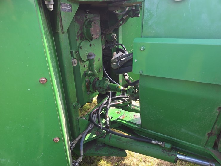 john-deere-8760-image-30