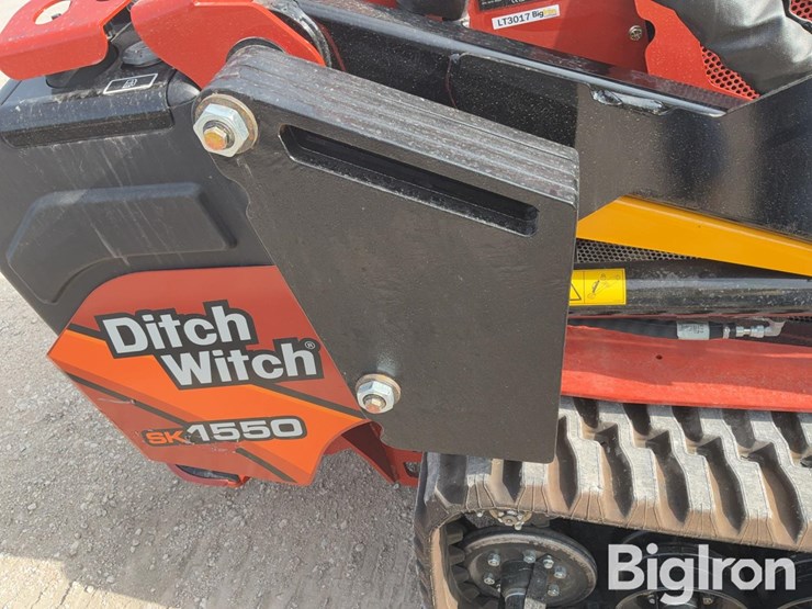 2024-ditch-witch-sk1550-image-14