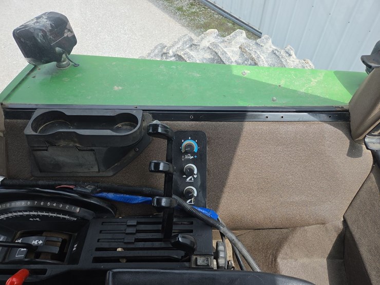john-deere-4760-image-52