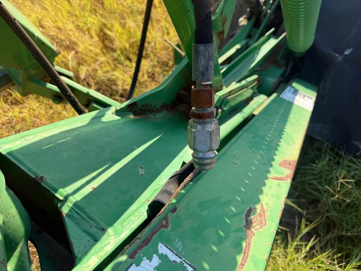 john-deere-275-image-8