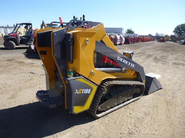 2026-derette-xc1100-skid-steer-track-loader-image-3