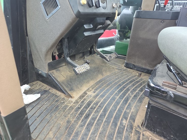 john-deere-8770-image-42