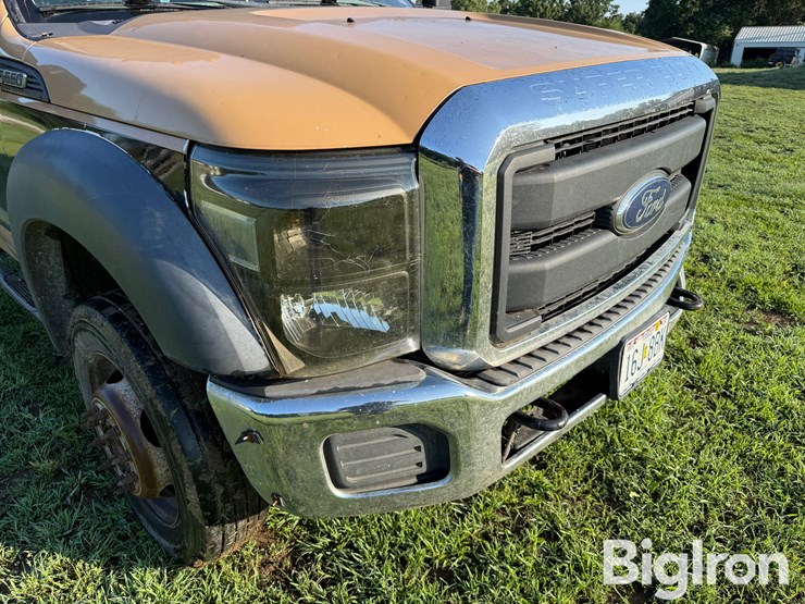 2015-ford-f550-xl-image-12