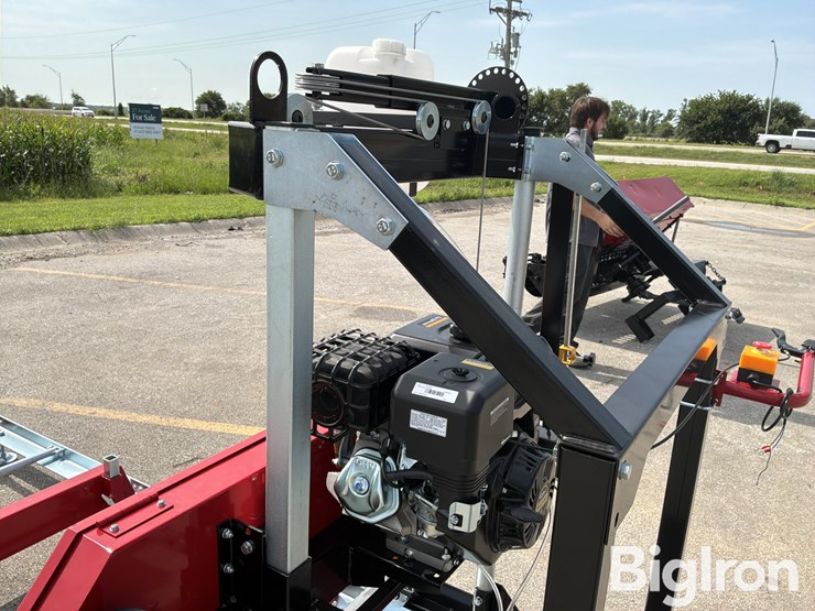 2025-massey-ferguson-730-image-18