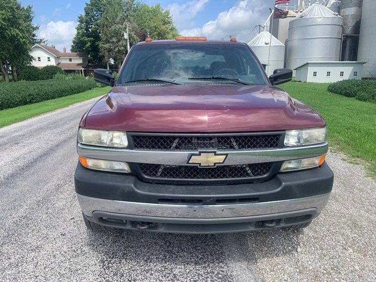 2001-chevrolet-2500hd-image-18