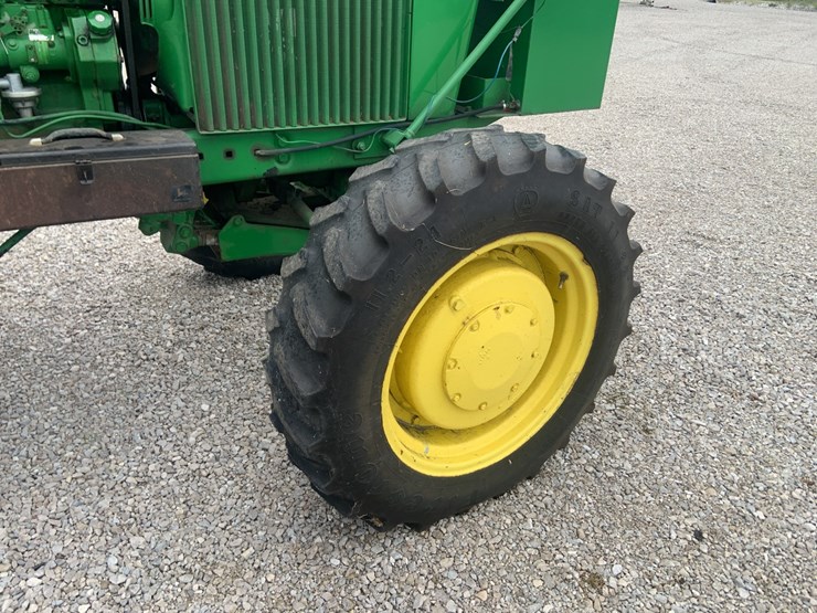 1977-john-deere-4230-image-15