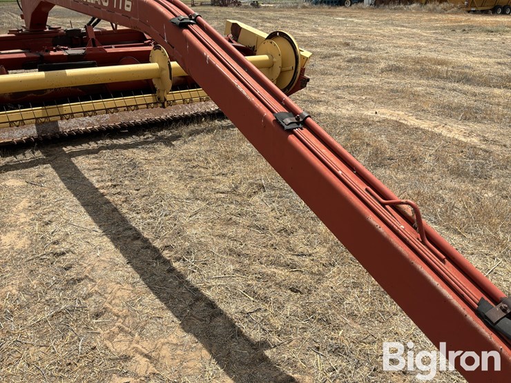 new-holland-116-image-9