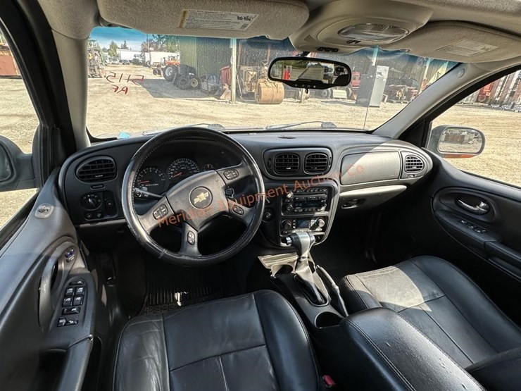 2005-chevrolet-trailblazer-lt-image-22