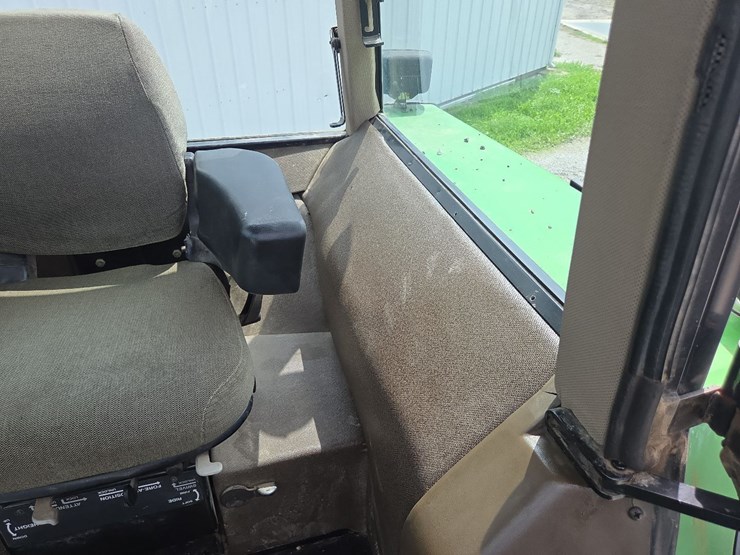 john-deere-4760-image-50
