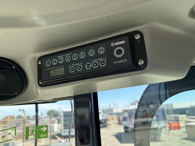 2022-xcmg-xe35u-image-38