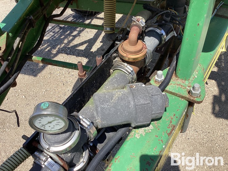 2002-summers-80'-pull-type-sprayer-image-15