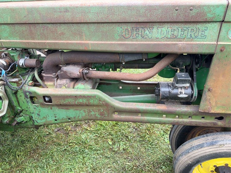 john-deere-b-image-17