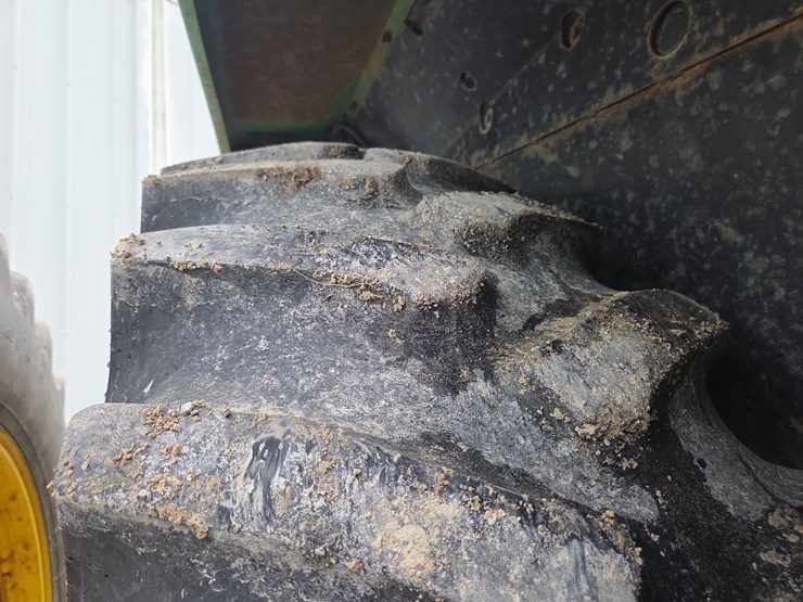 john-deere-4760-image-34