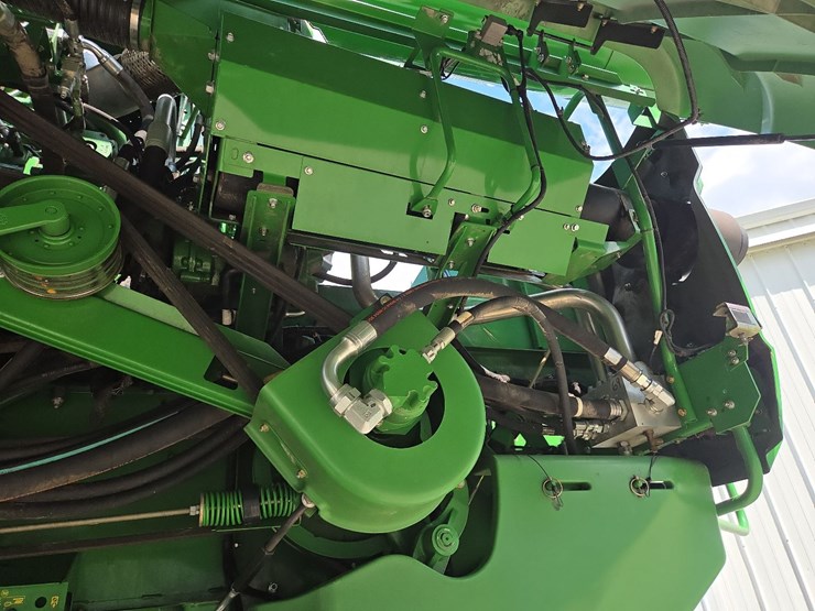 john-deere-s680-image-35