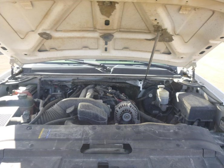 2009-chevrolet-tahoe-image-17