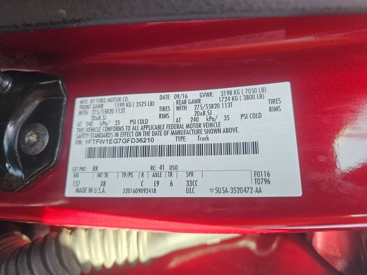 2016-ford-f150-image-47