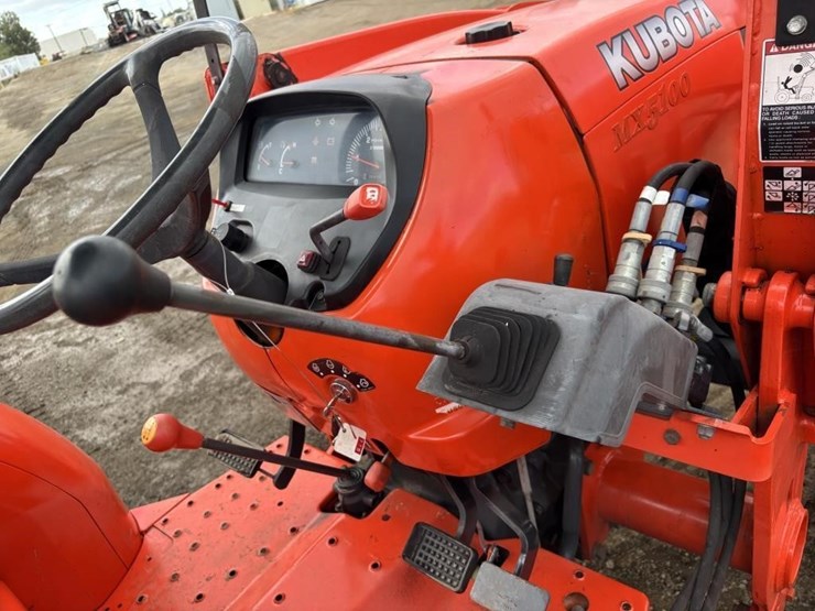 kubota-mx5100f-image-31