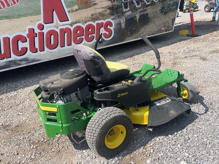john-deere-42-image-3