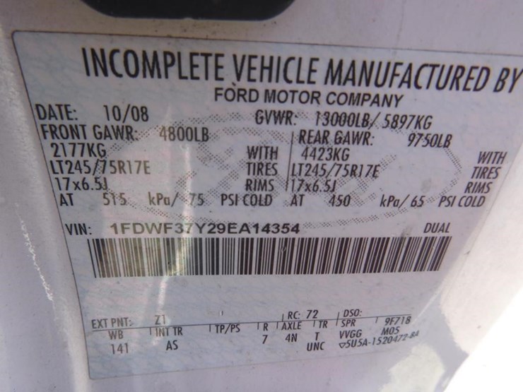 2009-ford-f350-image-15