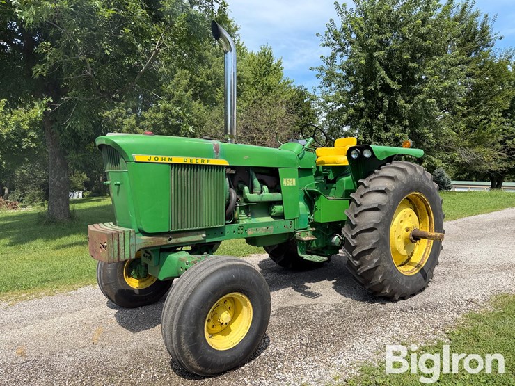 1970-john-deere-4520-image-1