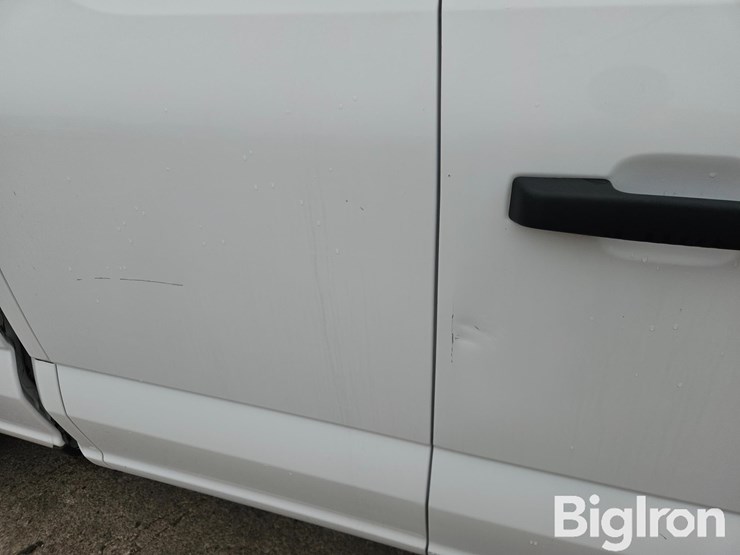 2021-ford-f150-image-16