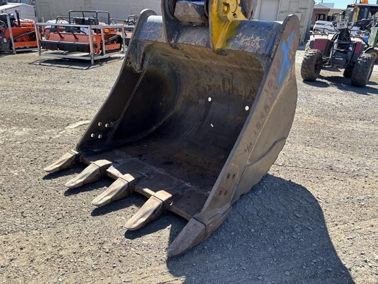 2023-xcmg-xe155ucr-hydraulic-excavator-image-11