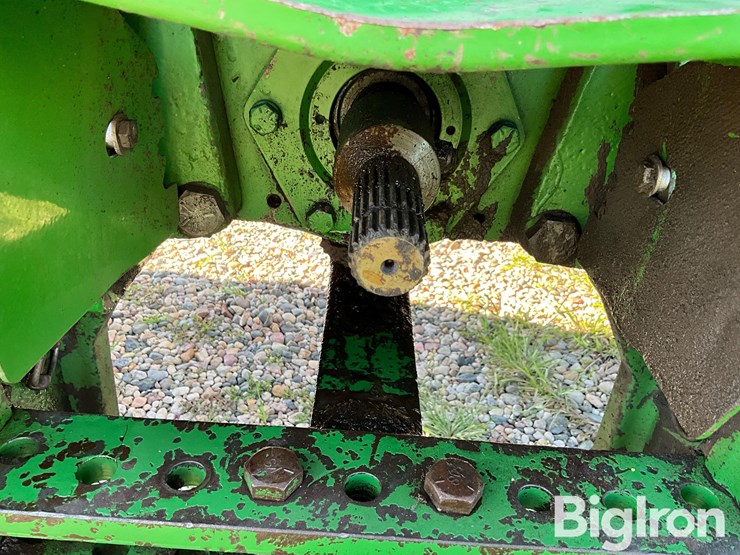 1987-john-deere-4650-image-13